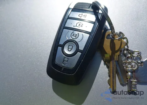 2019 Ford Expedition Max Limited from USA, damaged, VIN 1FMJK2ATXKEA51137